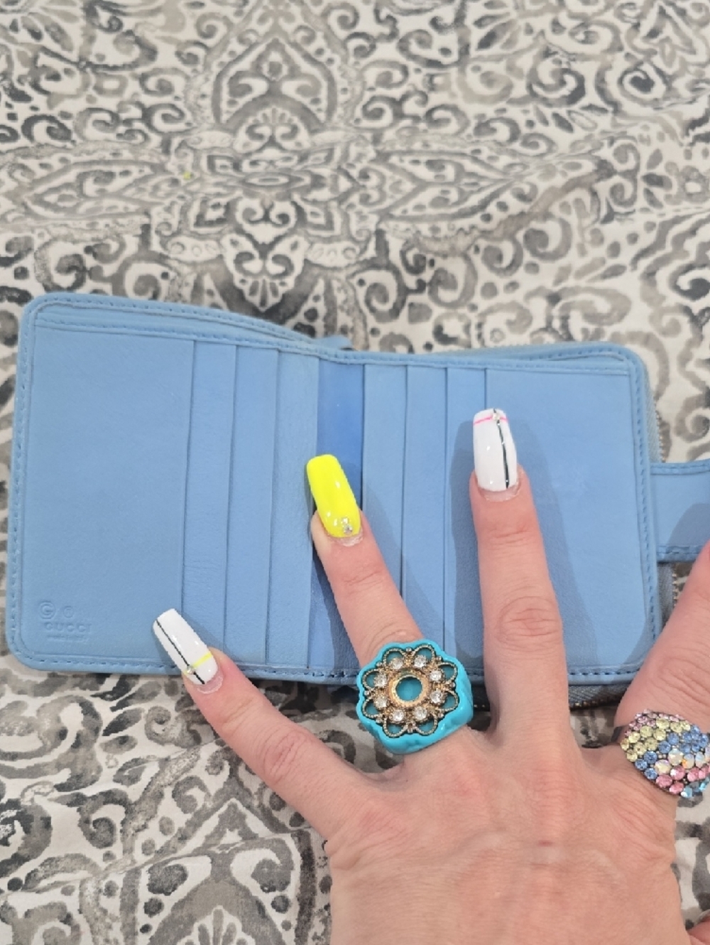 Gucci Light Blue GG Embossed Zip Around Wallet - Picture 4 of 11